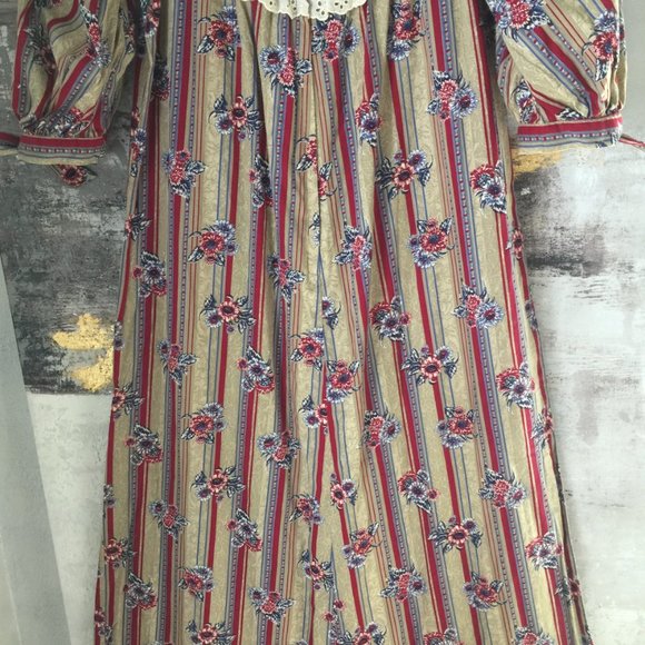 Vintage Hawaii LOLA MuuMuu Maxi Dress - Picture 3 of 13
